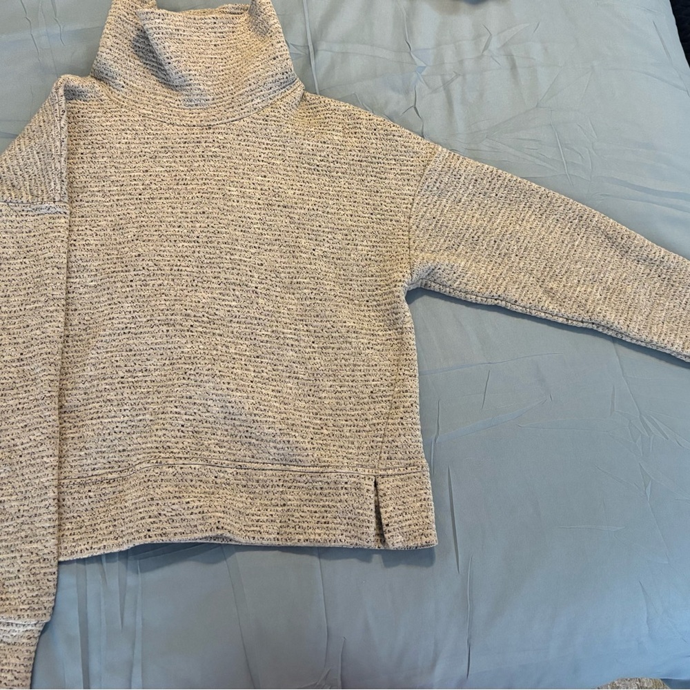 CALIA by Carrie Underwood Cream Marled Turtleneck Pullover